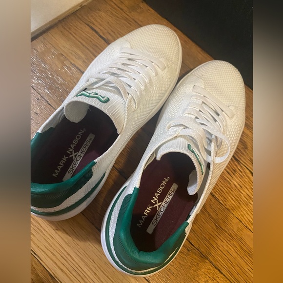 Skechers Mark Nanson slip in sneakers. - Picture 1 of 5